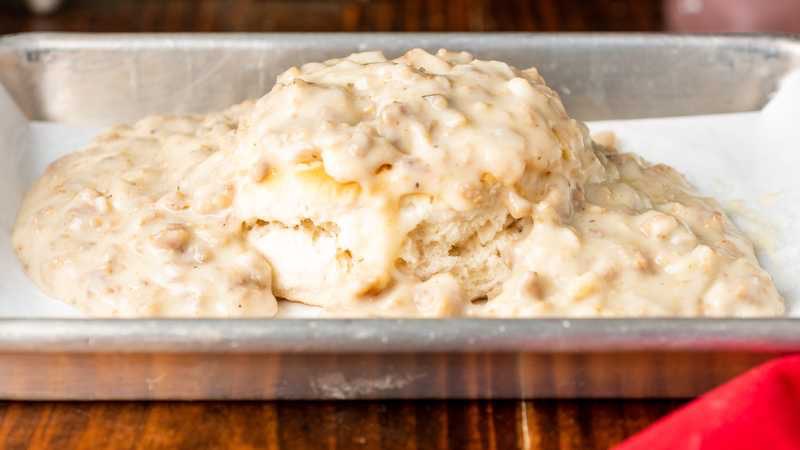 Sausage Gravy & Biscuit